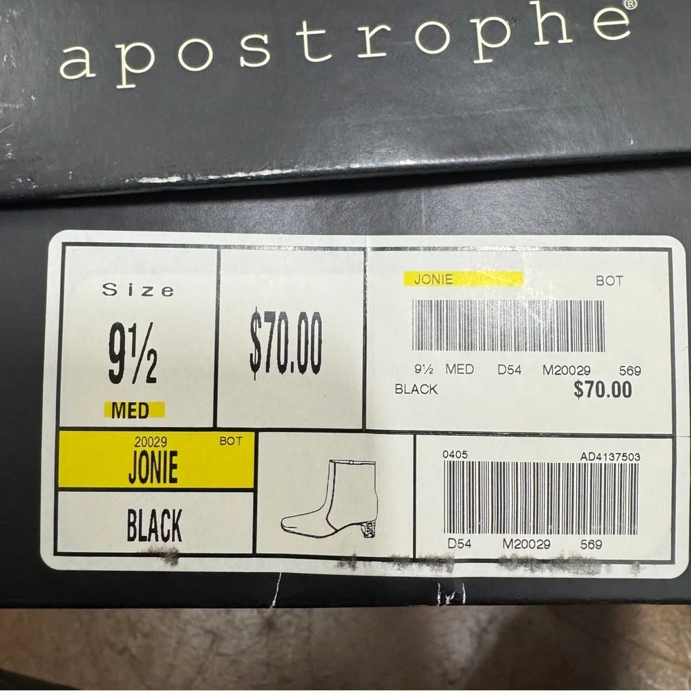 Apostrophe Black Leather Square-Toe Ankle Boots